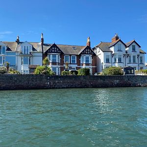 A Unique And Spacious River Front Property Villa Shaldon Exterior photo