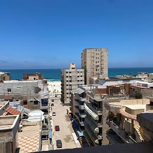 Apartment With 3Bed Rooms In Al Agamy - El Nakheil Beach Alexandrië Exterior photo