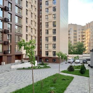 Luxury For Business & Pleasure Royal Appartement Dnjepropetovsk Exterior photo