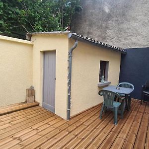 Petite Maison Cosy Wifi Avec Terrasse Villa Montigny-le-Gannelon Exterior photo