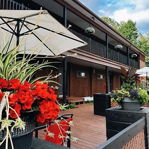 Hotel Du Lac Lenore Sainte-Adèle Exterior photo