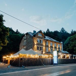 Cafe Coureur Houffalize Hotel Exterior photo