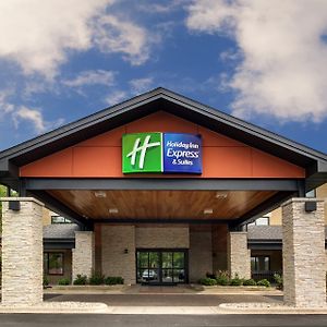 Holiday Inn Express & Suites Aurora - Naperville By Ihg Exterior photo