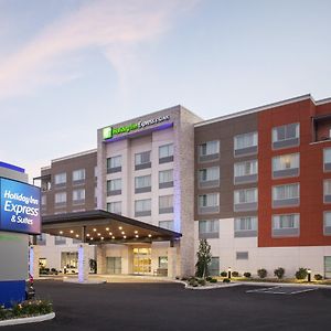 Holiday Inn Express & Suites Sandusky, An Ihg Hotel Exterior photo