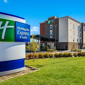 Holiday Inn Express & Suites Tulsa East - Catoosa By Ihg Exterior photo