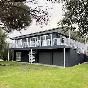 Waverly House By Ready Set Stay- Byo Linen & Towels Cape Woolamai Exterior photo