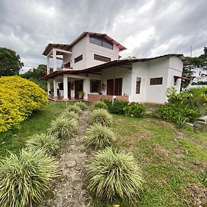 Mi Casita Campersite Bed and Breakfast Armenia  Exterior photo