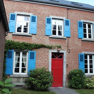 Chambre D'Hote Les Volets Bleus Bed and Breakfast Namen Exterior photo