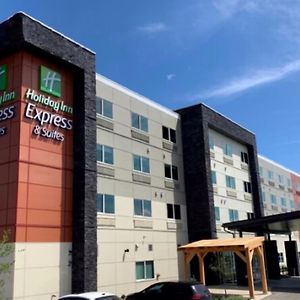 Holiday Inn Express & Suites - Courtenay - Comox By Ihg Exterior photo