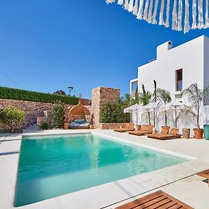 Mar Suites Formentera By Universal Beach Hotels Es Pujols Exterior photo