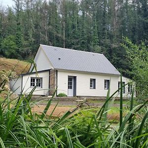 Maison Au Coeur Des Bois Villa Saint-Martin-de-Sallen Exterior photo