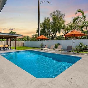 Private Fort Lauderdale Luxe House Pool Games Exterior photo
