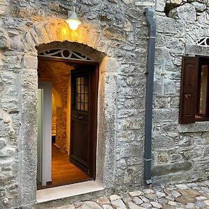 Medieval Country House In Mastichochoria Appartement Kalamoti Exterior photo