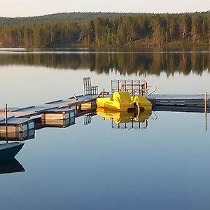 Sevetin Baari & Guesthouse Sevettijärvi Exterior photo