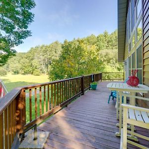 Riverfront West Virginia Cabin With Screened-In Deck Villa Marlinton Exterior photo