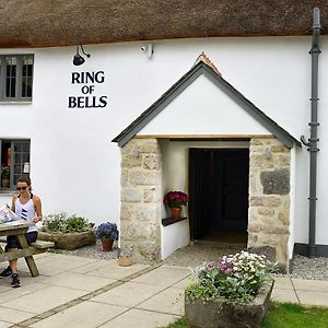 Eversfield Organic At The Ring Of Bells Inn North Bovey Exterior photo