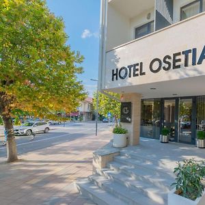 Hotel Osetia Garden Momtsjilgrad Exterior photo