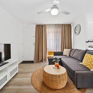 2 Bedroom Apartment Between Brisbane & Gold Coast Windaroo Exterior photo