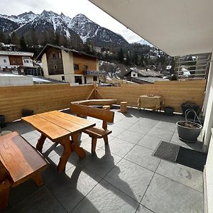 Swiss Paradise Appartement Sankt Niklaus Exterior photo