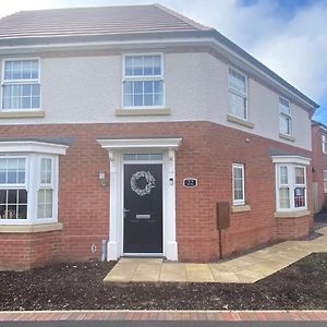 Cosy Home In Quiet Village Grantham Exterior photo