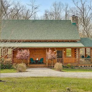 Rustic Laurelville Cabin With Private Hot Tub! Exterior photo