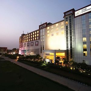 The Conway Hotel Meerut Exterior photo