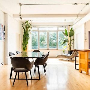 Mileend - Huge Bright & Modern Loft Suite - Kingbed Montréal Exterior photo