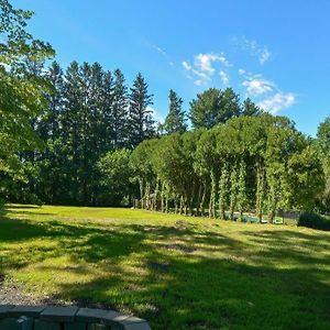 Tiny Home At The Red Cedar Lodge Granby Exterior photo