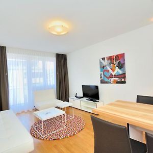 Cozy 1Br Near Lake With Balcony - Mill 422 Appartement Zürich Exterior photo