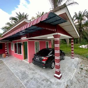 Rumah Comel Villa Kampung Degong Exterior photo