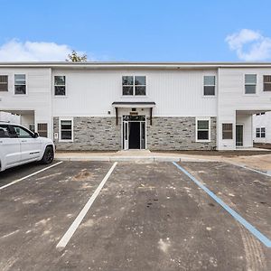 Upscale Abode - Brand New Corporate Apt Downtown Appartement Grand Rapids Exterior photo