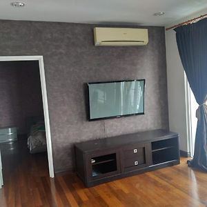 Duplex Apartment In Bukit Bintang For Rent Kuala Lumpur Exterior photo