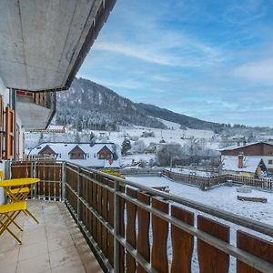 Small & Charming Apt - Overlooking The Alps Appartement Tarvisio Exterior photo