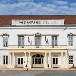 Mercure Szekesfehervar Magyar Kiraly Hotel Exterior photo