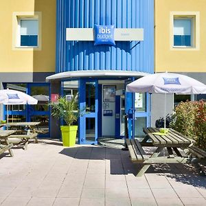 Ibis budget Issoire Hotel Exterior photo