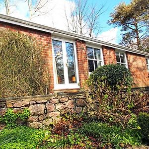 Mulberry Hill Cottage Nicholaston Exterior photo