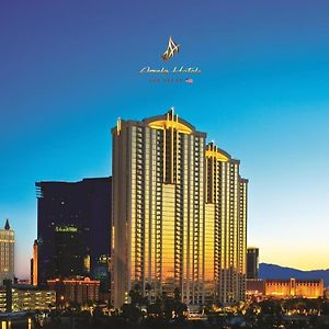 Amalz 2 Bedroom 3 Bathroom Balcony Suites At Mgm Signature ! Las Vegas Exterior photo