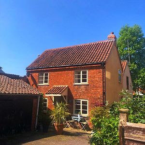 Southwell Holiday Cottage - Lavender Cottage Exterior photo