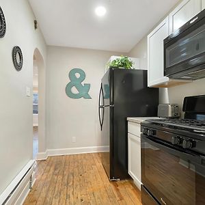 Fun & Charming 1Br Apt Near Drake Appartement Des Moines Exterior photo