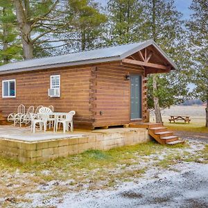 Mauston Studio Cabin About 15 Mi To Wisconsin Dells! Appartement Lyndon Station Exterior photo