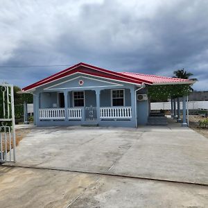 Rose Hideaway Hotel Vieux Fort Exterior photo