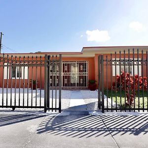 Miami Retreat : 1Br Haven Villa Exterior photo