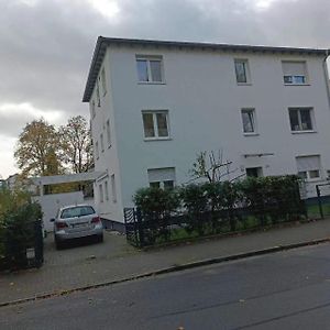 Traumhafte Ferienwohnung Mit Drei Schlafzimmer Wiesbaden Exterior photo