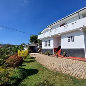 Carmalin Holiday Bungalow Hotel Nuwara Eliya Exterior photo