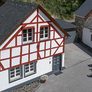 In The Rhein-Mosel Holiday Home Brodenbach Exterior photo