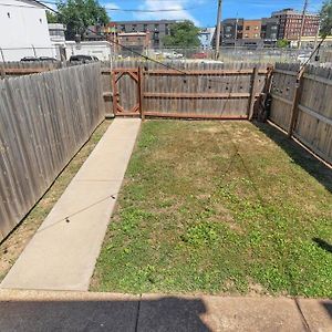 Stunning Townhome 922 In The Grove Tower Grove Exterior photo