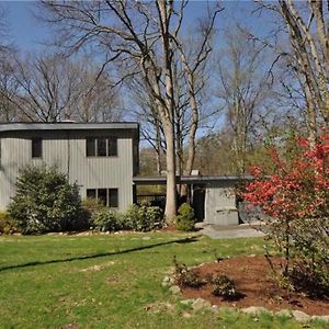 The Pond House, Close To Rowayton Station Villa Norwalk Exterior photo