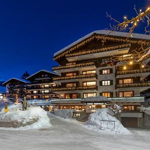 Alpina Apartments Klosters Exterior photo