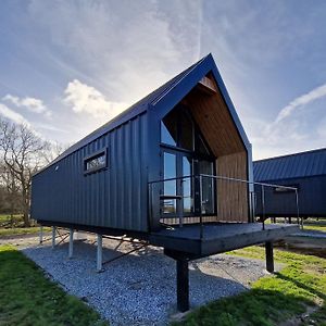 Wad & Loft Unieke Paalwoning Vlakbij De Waddenzee Villa Pietersbierum Exterior photo