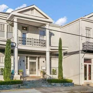 Timeless Elegance Historic Nola Haven 2Bd Appartement New Orleans Exterior photo